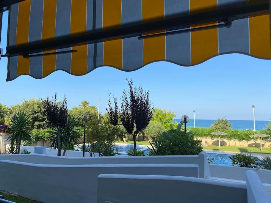 Bajo en primera línea de playa Alcoceber Exterior foto