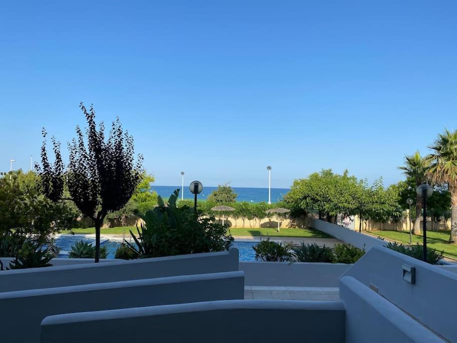 Bajo en primera línea de playa Alcoceber Exterior foto